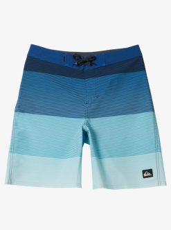 Quiksilver Surfsilk Massive - Boardshort Pour Garcon 8-16 Ans | Surf Shop Enfant